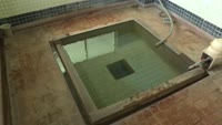 市内の２つの温泉が閉鎖へ