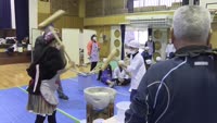 境川小で餅つき大会
