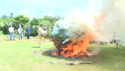 鶴見山峰入り大祭