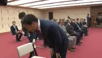 市長・市議に当選証書付与